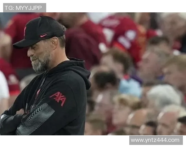 利物浦与拜仁激战正酣现场直播全程回顾与精彩瞬间分析